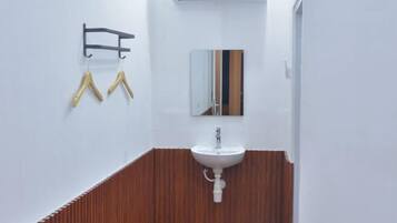 Kostenlose Toilettenartikel