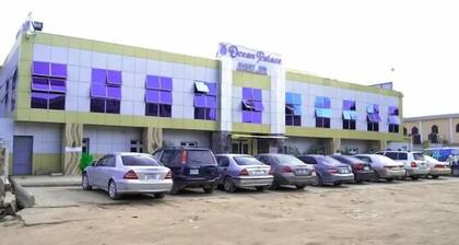 Ocean Palace Guest Inn