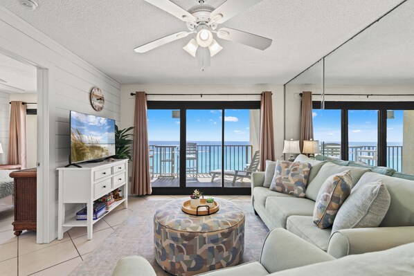 Smart TV, DVD player