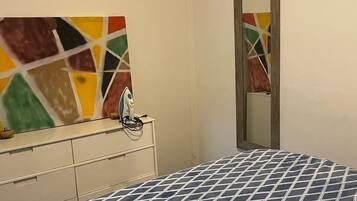 1 Schlafzimmer, Bügeleisen/Bügelbrett, kostenloses WLAN, Bettwäsche