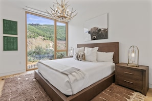 3 bedrooms, iron/ironing board, WiFi, bed sheets - NEW! 2505 Founders Place - Three Bedroom Deluxe by Deer Valley Resort (Park City)