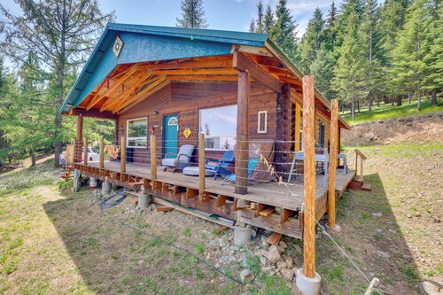 Pet-friendly Cabin on 10 Acres in Joseph: Private!