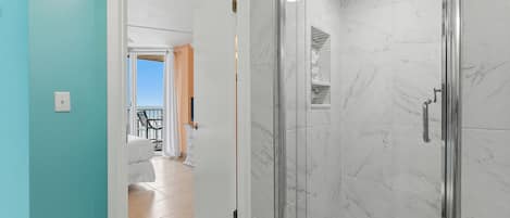 Shower, hair dryer, towels