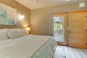 Apartment (1 Bedroom) | Interior