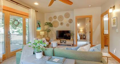 Half-mi to Scotts Mills Falls: Wine Country Apt