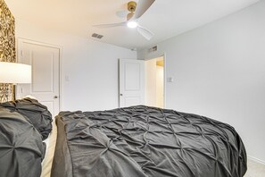 House (3 Bedrooms) | Interior - ~ 10 Mi to Dallas Hospitals: Stylish Home w/ Yard! (Dallas)