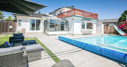 Fun 3BR w/ Pool & Slide – Pet Friendly in San Jose