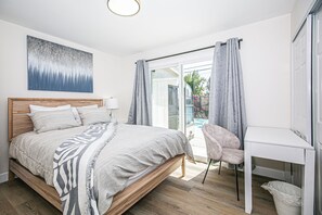 3 soverom, skrivebord, strykejern/-brett og wi-fi (inkludert)