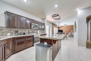 Interior - Private Theater & Pool: Spacious Mission Home (Mission)