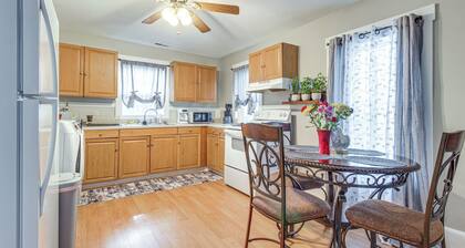 Private Patio: Cargo District, Dtwn Wilmington Apt