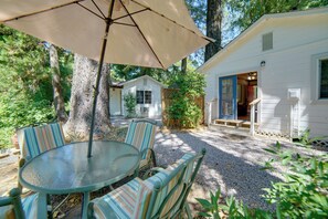 Vista frontal de la propiedad