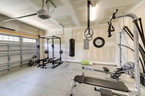 House (2 Bedrooms) | Interior