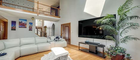 House (4 Bedrooms) | Interior