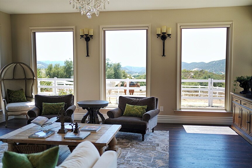 Tuscan Villa On 5 Acre Vineyard Equestrian Estate, Pool Hotspa Breathtaking View - Menifee, CA