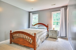 House (3 Bedrooms) | Interior - < 4 Mi to Dtwn Greensboro: Renovated Home w/ Yard! (Greensboro)