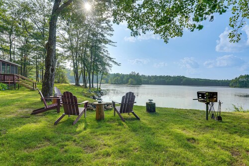 Lakeside Log Cabin w/ Porch in Monadnock Region