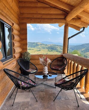 Deluxe Chalet, Hill View | Terrace/patio - Sub Stele Chalets (Holbav)