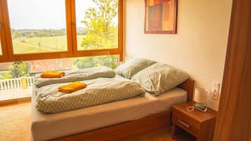 4 chambres, fer et planche à repasser, accès Internet, draps fournis
