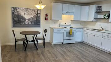 Microwave, oven, stovetop