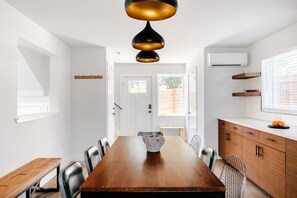 Dining - East ATX Gem | Walk to It All (Austin)