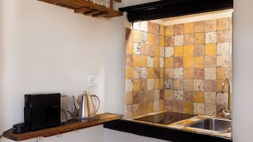 Classic Studio | Private kitchenette