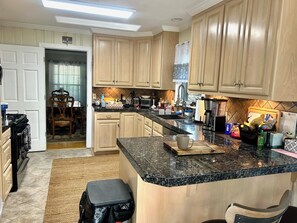 Private kitchen