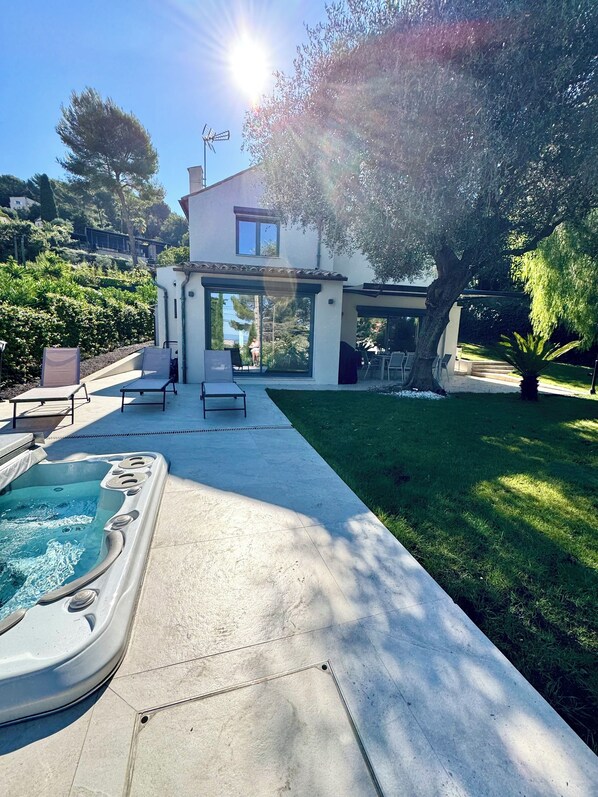 Terrace/patio - Cannes villa luxury and wellness (Le Cannet)