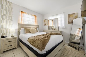 4 camere, ferro/asse da stiro, Wi-Fi, lenzuola