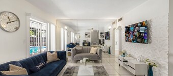 NEW 4BRM in Miami w/Pool/Arcade/MassageChair