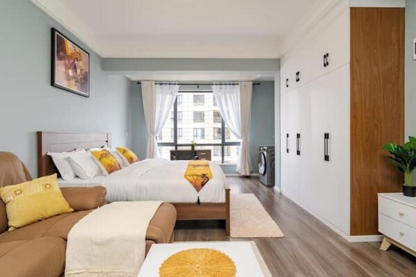 1 bedroom, internet, bed sheets
