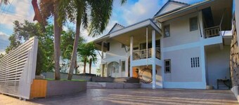 Sova Vcay Pool Villa