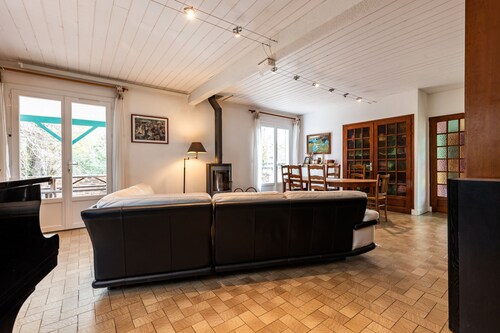 Maison en bord de rivière proche Bassin et Bordeaux