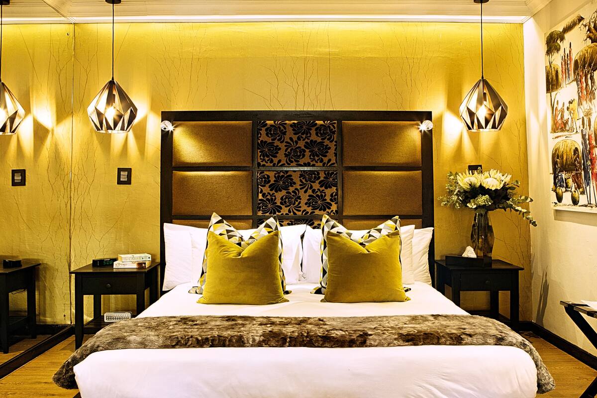 In-room safe, blackout drapes, iron/ironing board, free WiFi