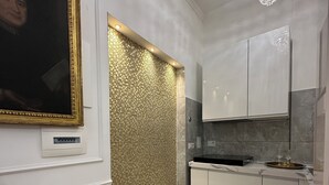 Apartment, Garden View | Private kitchen - Alloggio Turistico King Plaza (Rome)