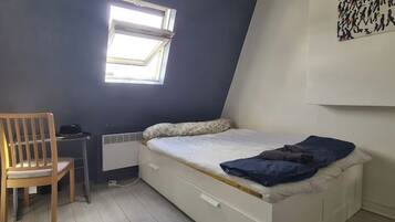 1 Schlafzimmer, Bügeleisen/Bügelbrett, kostenloses WLAN, Bettwäsche