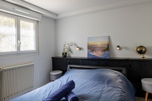 1 bedroom, free WiFi, bed sheets