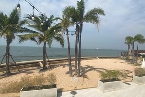 Garden - pattaya sea house poolvilla (Sattahip)