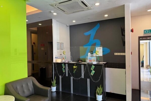 Lobby - Lodge 5 (Kota Kinabalu)