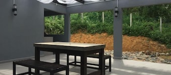 Le Lodge Villa