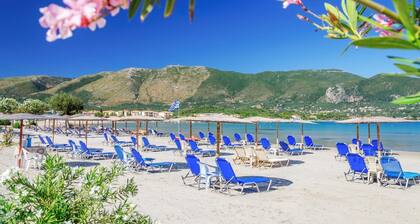 Castelli - Four Bedroom Villa, Sleeps 8
