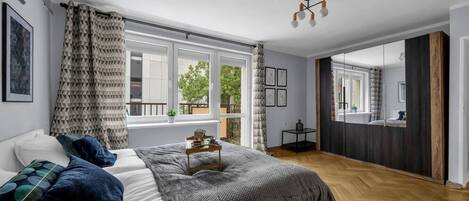 2 多间卧室、办公桌、熨斗/熨衣板、免费 WiFi