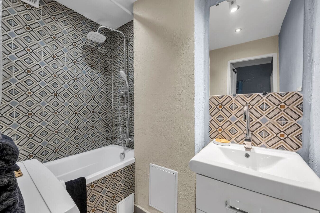 Haartrockner, Handtücher