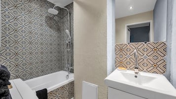 Haartrockner, Handtücher