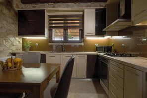 Fridge, microwave, dishwasher, toaster