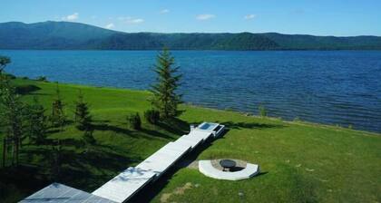 Sansui Lakeside Villa