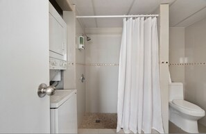 Apartment | 1 bedroom - Coastal Charm Panoramic Scenes Direct Shorelin (San Juan)