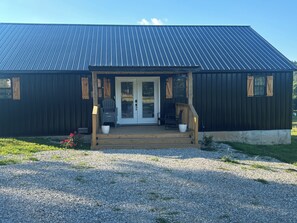 Exterior - Wild Horses/ Scenic Ranch Retreat (Bucyrus)