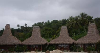 Three Queen Villa and Homestay
