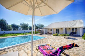 Exterior - Villa Iskander (Corfu)