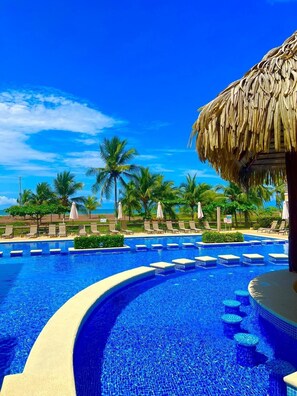 Unclassified image, 2 of 38, button